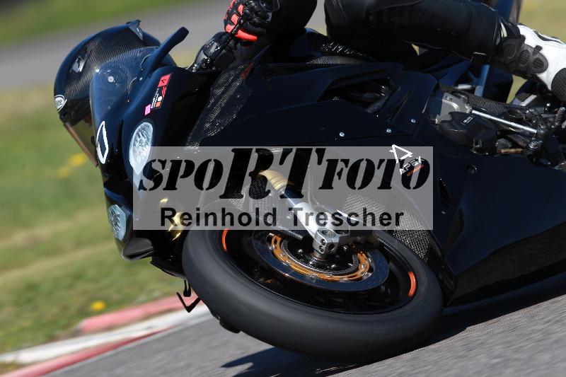 /Archiv-2022/08 17.04.2022 Speer Racing ADR/Gruppe rot/1